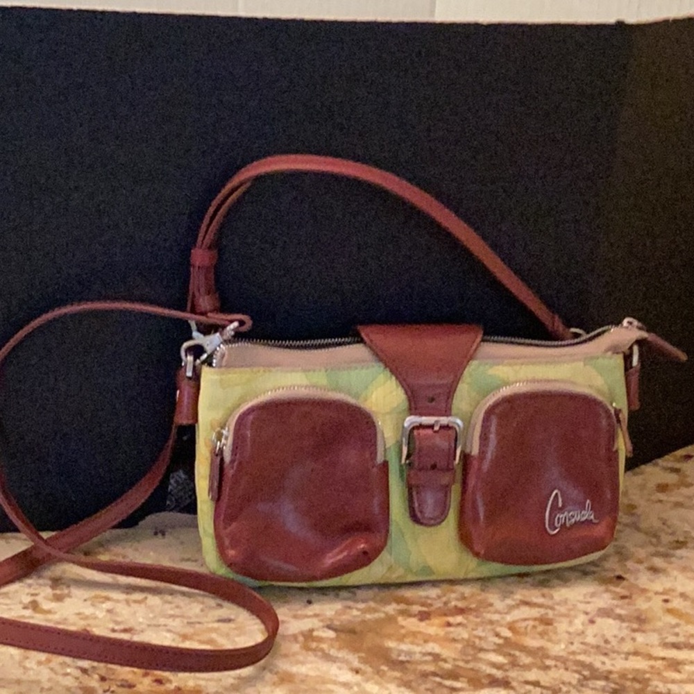 Consuela crossbody. Lime green and brown.